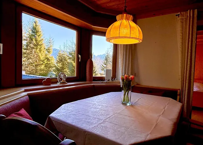 Fink, Haus Martin * רמסאו אם דכשטיין